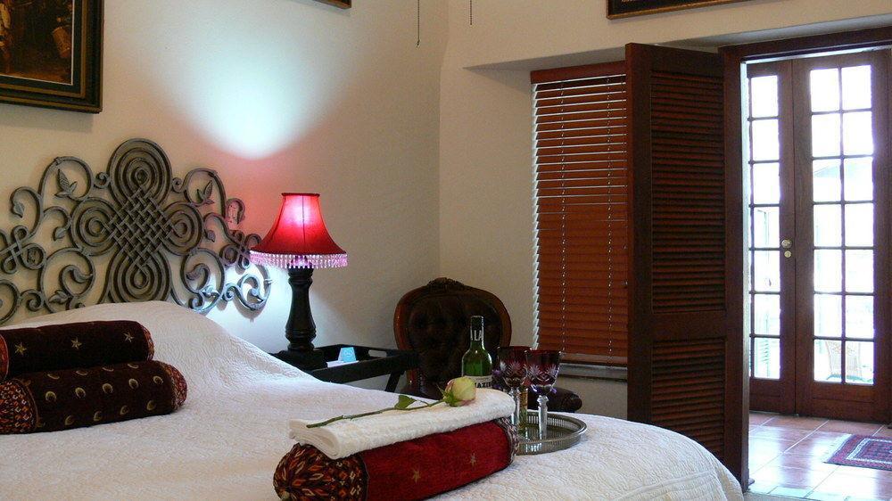 Bohemian Guesthouse - Pretoria-Noord Buitenkant foto