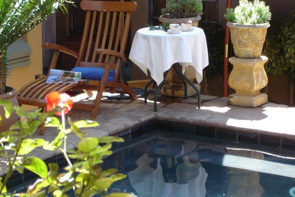 Bohemian Guesthouse - Pretoria-Noord Buitenkant foto