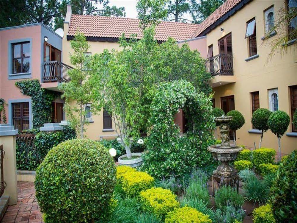 Bohemian Guesthouse - Pretoria-Noord Buitenkant foto