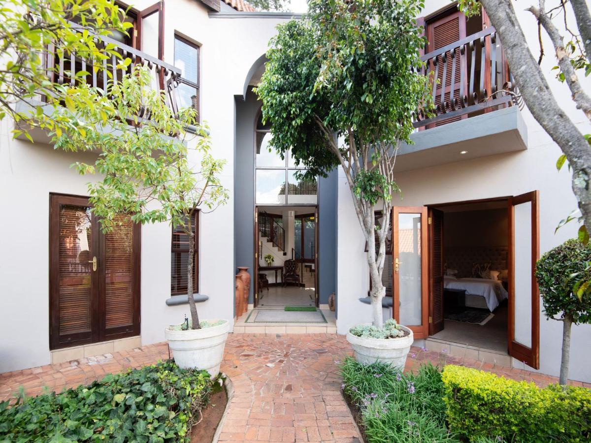 Bohemian Guesthouse - Pretoria-Noord Buitenkant foto