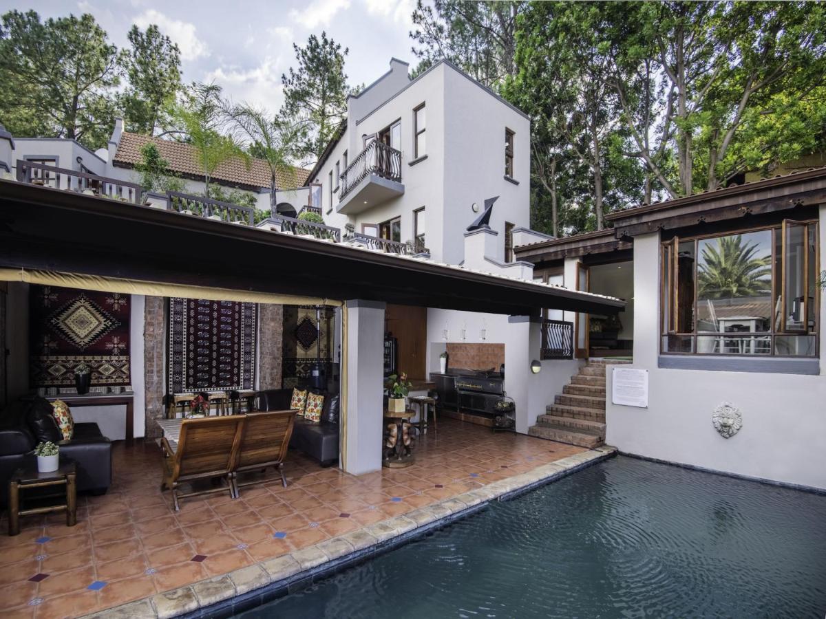 Bohemian Guesthouse - Pretoria-Noord Buitenkant foto